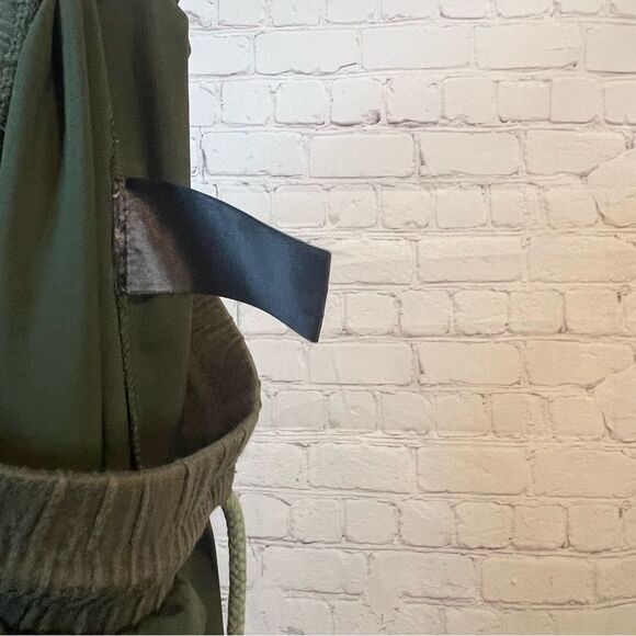 Out from Under Urban Outfitters Army Green Joggers size small - Picture 6 of 7